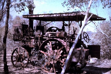 Slide - PETER ELLIS COLLECTION: SLIDE, May 1970 - Jan 1972