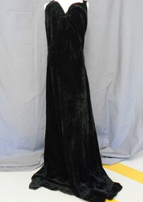 Clothing - MAGGIE BARBER COLLECTION: SLIM BLACK VELVET  EVENING GOWN, Late 1900's