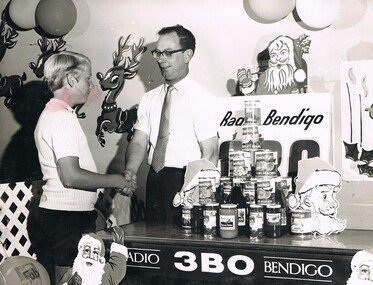 Photograph - NORM GILLIES COLLECTION: PHOTOGRAPH BENDIGO PRESERVING COMPANY 3BO RADIO COMPETITION