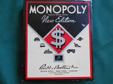 Leisure object - TOYS AND GAMES COLLECTION: MONOPOLY SET, 1936