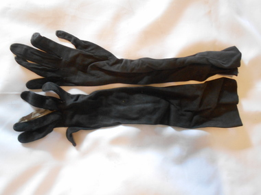 Clothing - MAGGIE BARBER COLLECTION: BLACK ELBOW LENGTH 'CHAMOIS' FEEL GLOVES