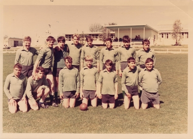 Photograph - SANDHURST BOYS CENTRE COLLECTION: FOOTBALL TEAM