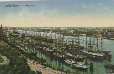 Postcard - ROY AND DORIS KELLY COLLECTION: COLOUR PHOTO OF HAMBURG DOCKS, 1900-1920