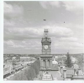 Photograph - BENDIGO VIEWS COLLECTION: BENDIGO POST OFFICE CLOCK, 1940s