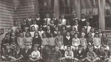 Photograph - BENDIGO NORTH P.S. COLLECTION: CLASS PHOTO 1938