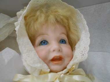 Leisure object - DOLL COLLECTION: KAMMER AND REINHARDT PORCELAIN DOLL, 1910-1914