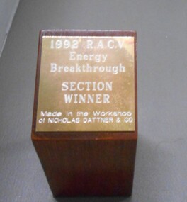 Award - BENDIGO NORTH PRIMARY SCHOOL COLLECTION: TROPHY R.A.C.V. ENERGY BREAKTHROUGH CLASS WINNER 1992