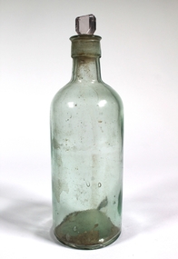 Container - BOTTLES COLLECTION: Green bottle with square stoper