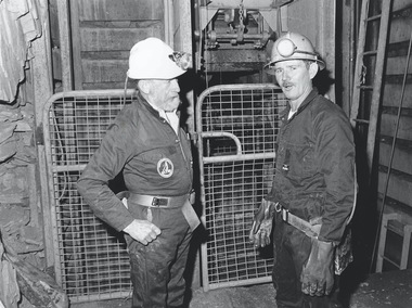 Photograph - AUSTIN COLLECTION:  Colin Cruickshank and David Horsfall, Williams United Gold Mine, Eaglehawk, 1987