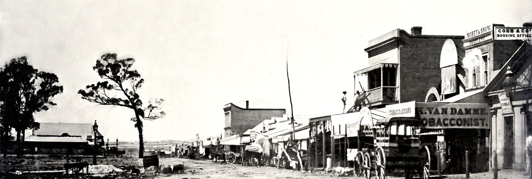 Photo of Pall Mall Bendigo looking towards White Hills.