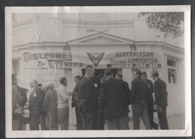 Ephemera - William 'Bill' Theodore - photograph of attendees gathered outside at the Y's Men's Australasian Biennial Convention held at Bendigo June 1963, June 1963