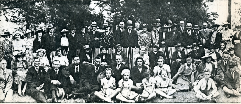 10894.20a Photocopy of a photo of Back to Manudurang attendees Oct 1938