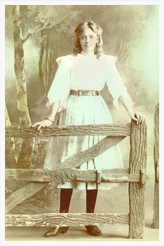 Photo of Louisa Reynolds in 1906, born 1892 in North Queensland