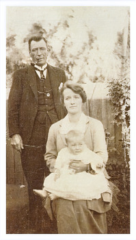 Black and White photo of Frank, Amelia and Iris Greenaway