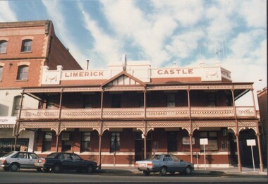 Administrative record - National Trust Collection:  Limerick Castle Hotel, 259 Williamson Street, Bendigo, 1986