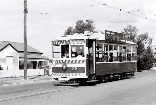11147.2u No 28 Special Birney Car