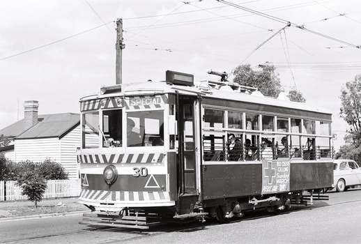 11147.2v No 30 Special Birney Car