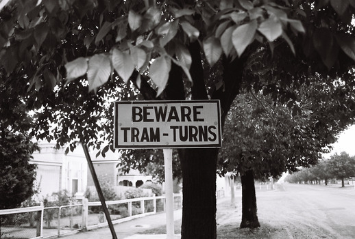 11147.4i Turning Caution sign at Tramways Avenue (to the depot) and McRae Street