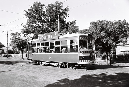 11147.8o No 29 at the Golden Square Terminus loop