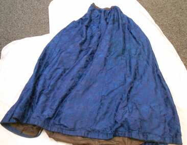 Clothing - Wedding skirt, full length and lined, 1850s