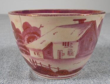 Domestic object - Courtis-Cowling Collection: Porcelain tea set, Unknown