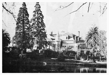 Black and White  photo of Fortuna and lake