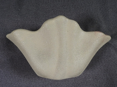 Ceramic - Raynham Vase, white fan shape, Raynham Ceramic Pty. Ltd, 1948 - 1964