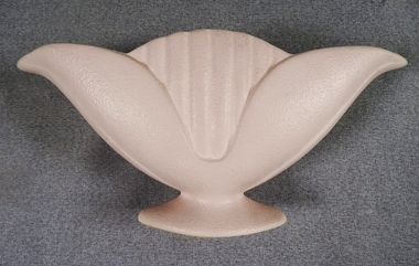 Ceramic - Raynham Vase, pink fan shape, Raynham Ceramic Pty. Ltd, 1948 - 1964