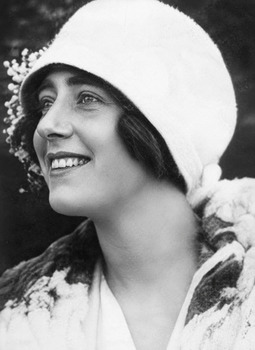 The Duchess of York black and white photo in 1927