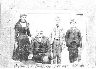 Photograph - Jack Lockett Collection: 'Jack Lockett family', 1900-1910s