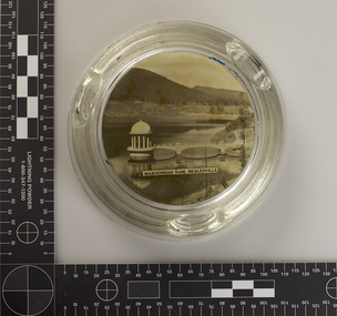 Ashtray, Maroondah Dam, Healesville Souvenir, 1930s-1940s