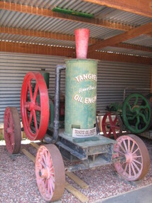 Stationary Oil Engine