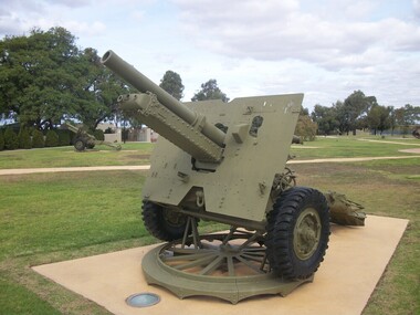 Artillery gun, VAP Scottswood, 1940