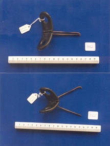Godson modification of Zwanke's stem pessary associated with Dr Frank Forster, Arnold & Sons, early 20th century