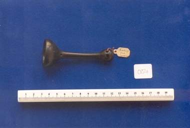 Hasting's cup pessary associated with Dr Frank Forster