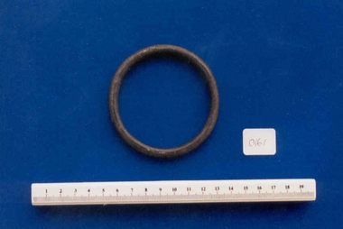 Ring pessary associated with Dr Frank Forster
