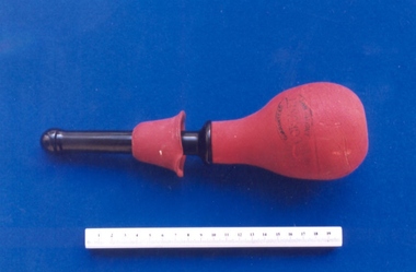 'Coronet' vaginal douche associated with Dr Frank Forster, Coronet