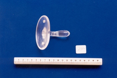 Pessary used by Dr Olga Bolitho, and associated with Dame Ella MacKnight