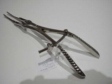 Dilator, uterine, Goodell's