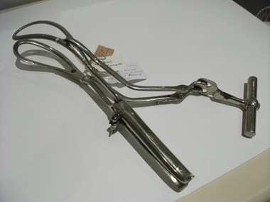 Forceps, Milne-Murray