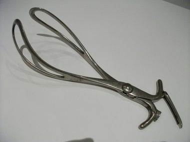 Set of Hunter's forceps