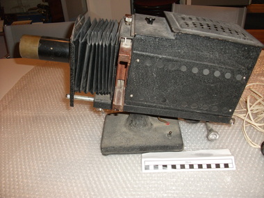 Magic Lantern, 1927