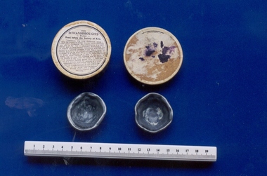 Lead nipple shields developed by Dr. Wansbrough, Dr Wansbrough, England