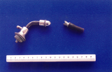 Metal spray producer associated with midwife Mary Howlett, c. 1866 - 1920