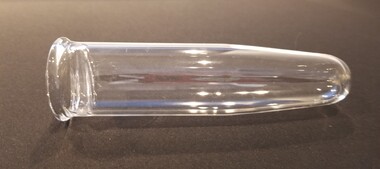 Tool - Vaginal dilator associated with Dr Graeme McLeish