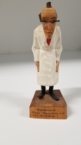 Sculpture - Carved wooden figurine of a neurologist, Germany, Jaschke Pretzl, c. 1950s