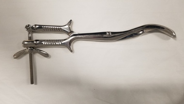 Tool - Cranioclast used by Dr Michael Kloss