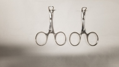Tool - Towel clips used by Dr Michael Kloss