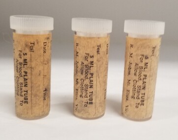 Equipment - Group of 5ml plastic medical collection tubes