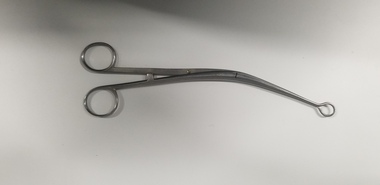 Equipment - Tenaculum forceps used by Dr Lachlan Hardy-Wilson